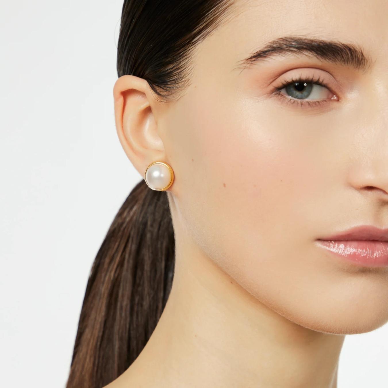 Orecchini a Bottone e Perla Leila