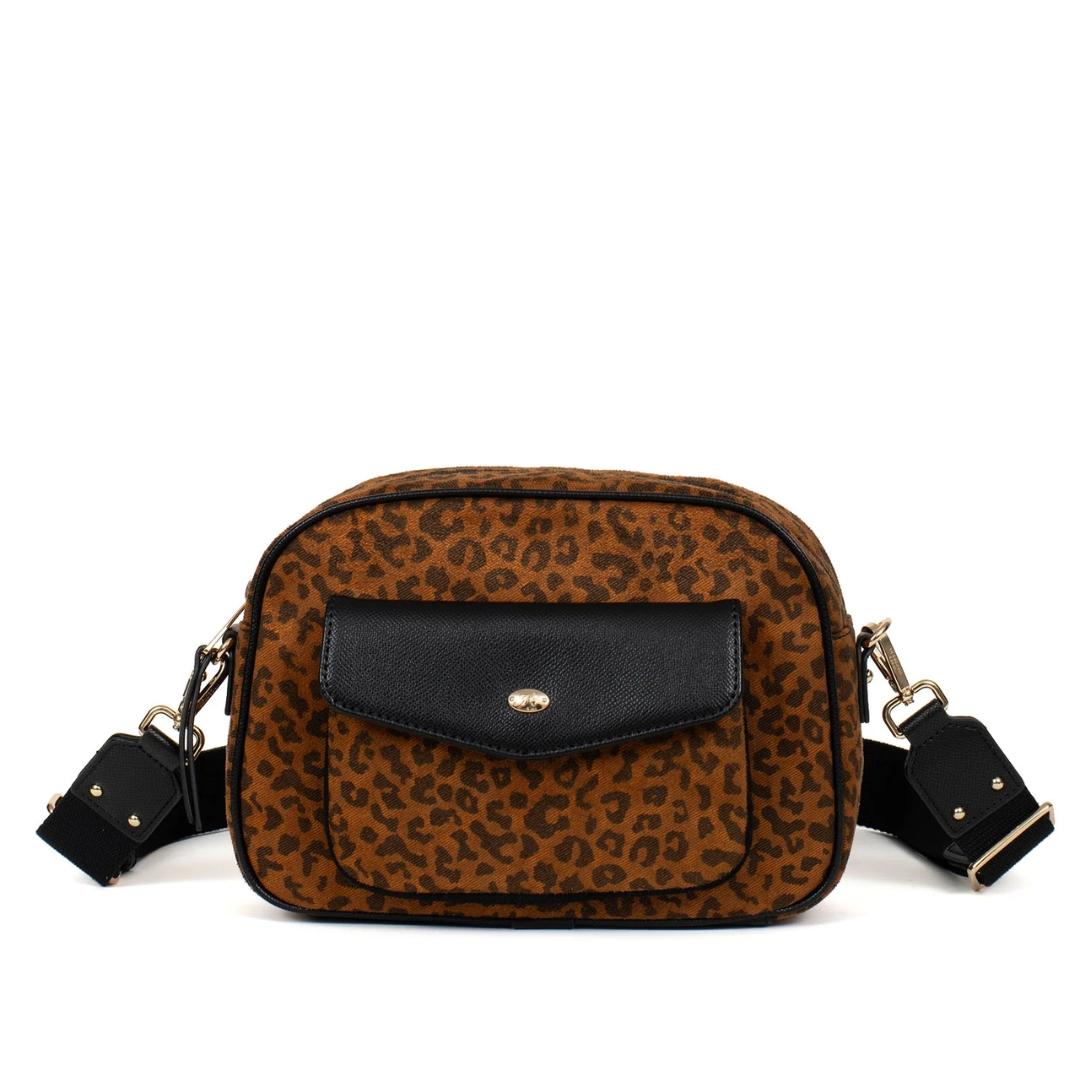 Léonie Borsa a Tracolla